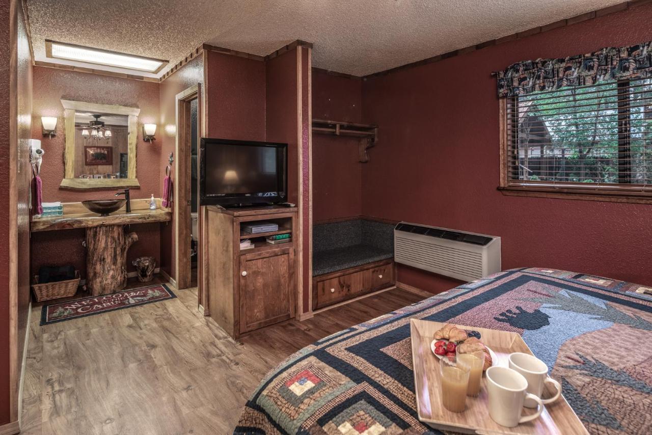 Shadow Mountain Lodge And Cabins Ruidoso Bagian luar foto