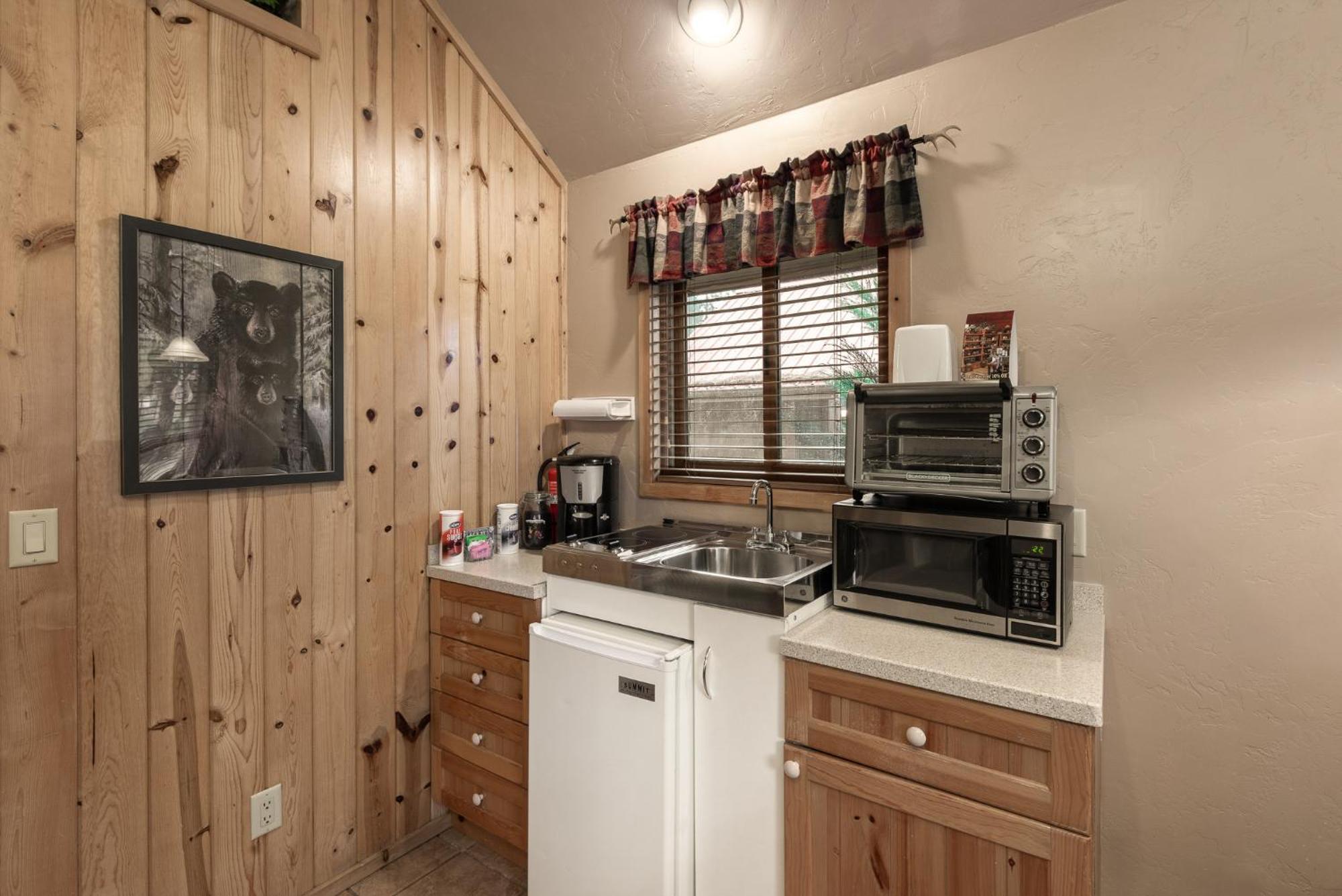 Shadow Mountain Lodge And Cabins Ruidoso Bagian luar foto